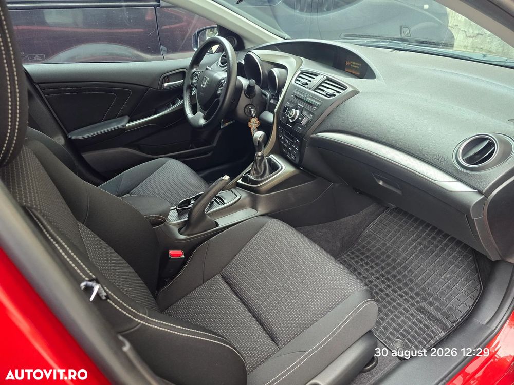 Honda Civic 1.8 i-VTEC MT Elegance - 17