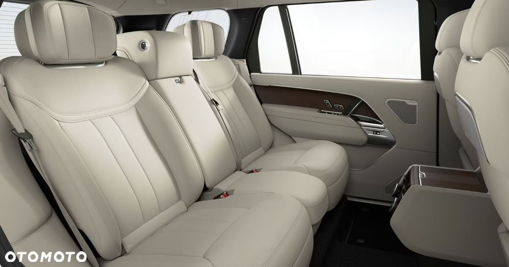Land Rover Range Rover 3.0 D350 mHEV LWB Autobiography - 6