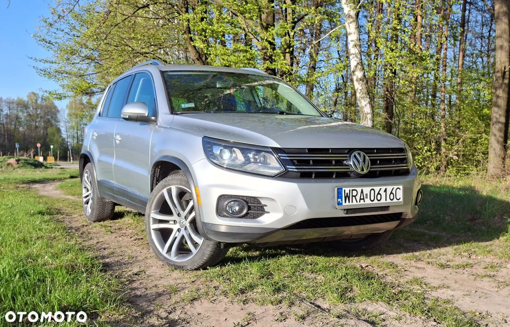Volkswagen Tiguan - 1