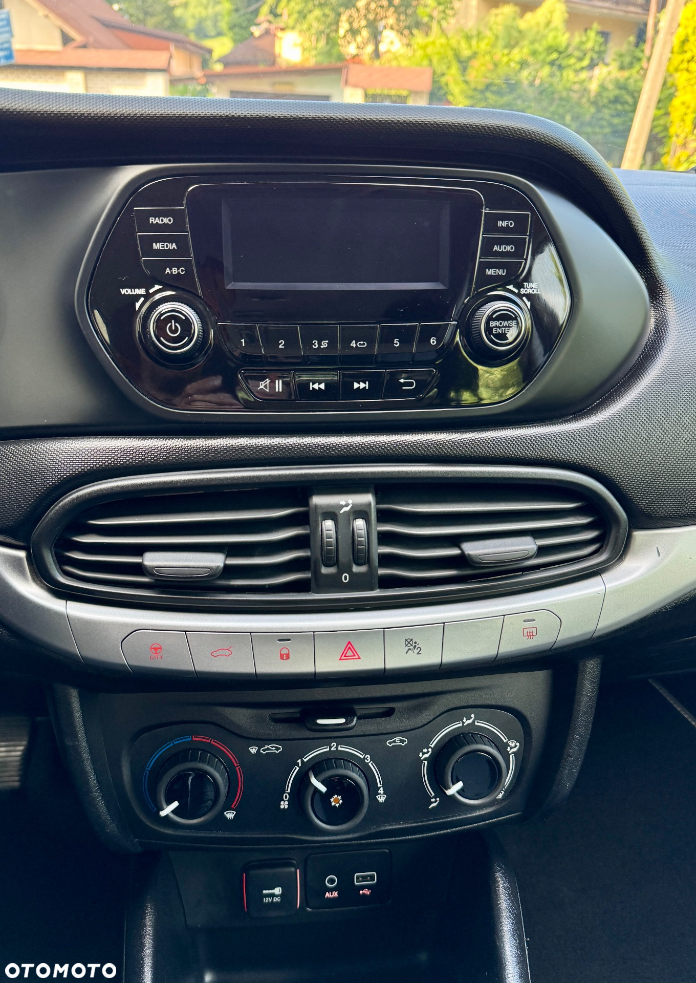 Fiat Tipo 1.4 16v Pop - 25