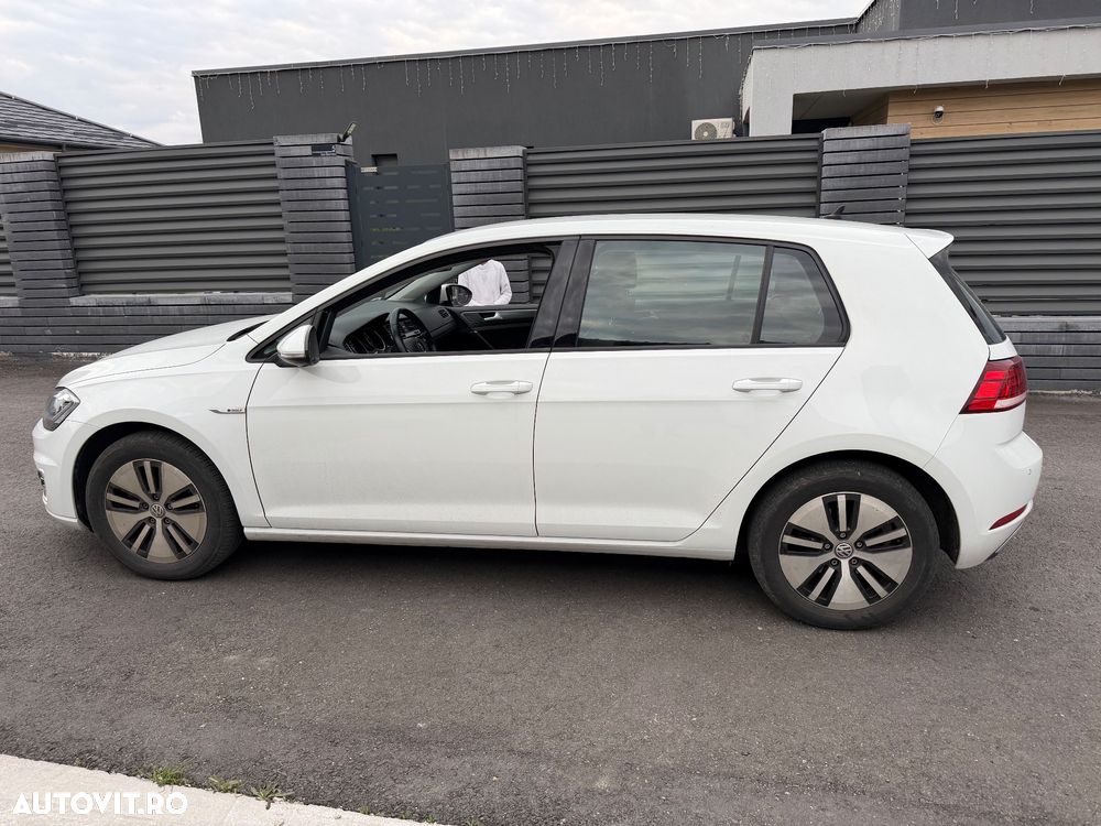 Volkswagen e-Golf - 6