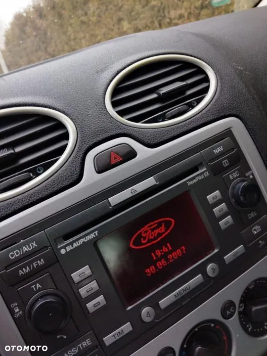 Ford Focus 1.6 TDCi DPF Ghia - 13
