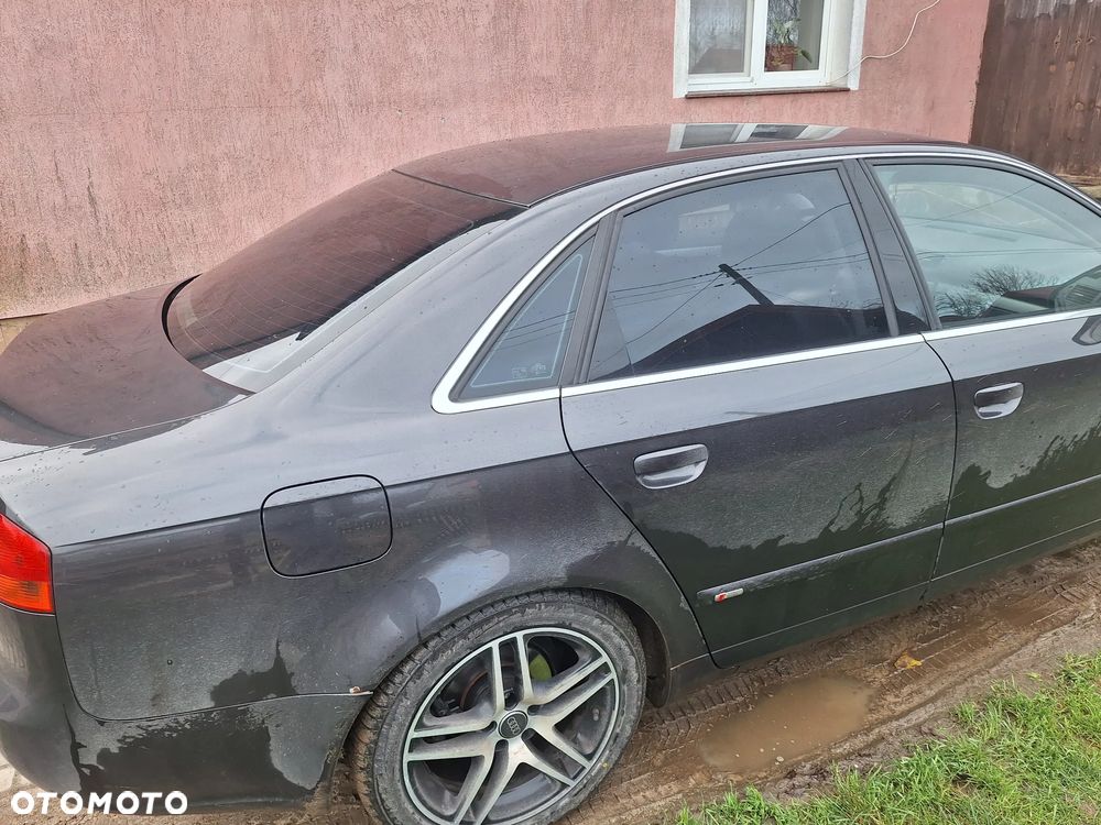 Audi A4 Limousine 2.0 TDI DPF - 11