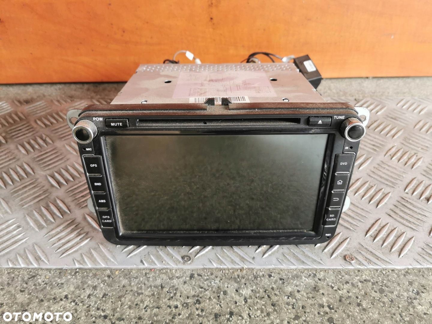 RADIO VW GOLF V/PASSAT B6/SEAT LEON/SKODA OCTAVIA GA5153V-0D0069 - 1