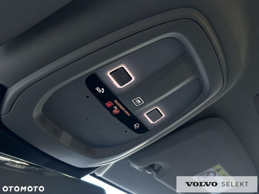 Volvo V60 Cross Country - 31