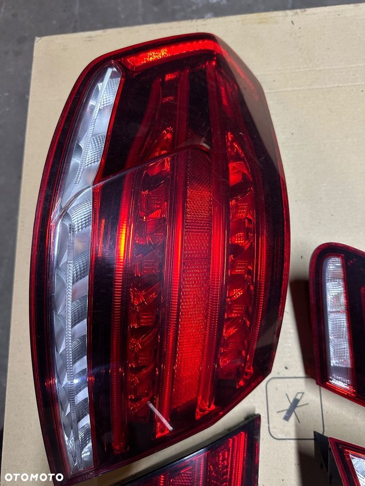 MERCEDES E 212 sedan  lampa tylna  led lift lewa prawa - 4
