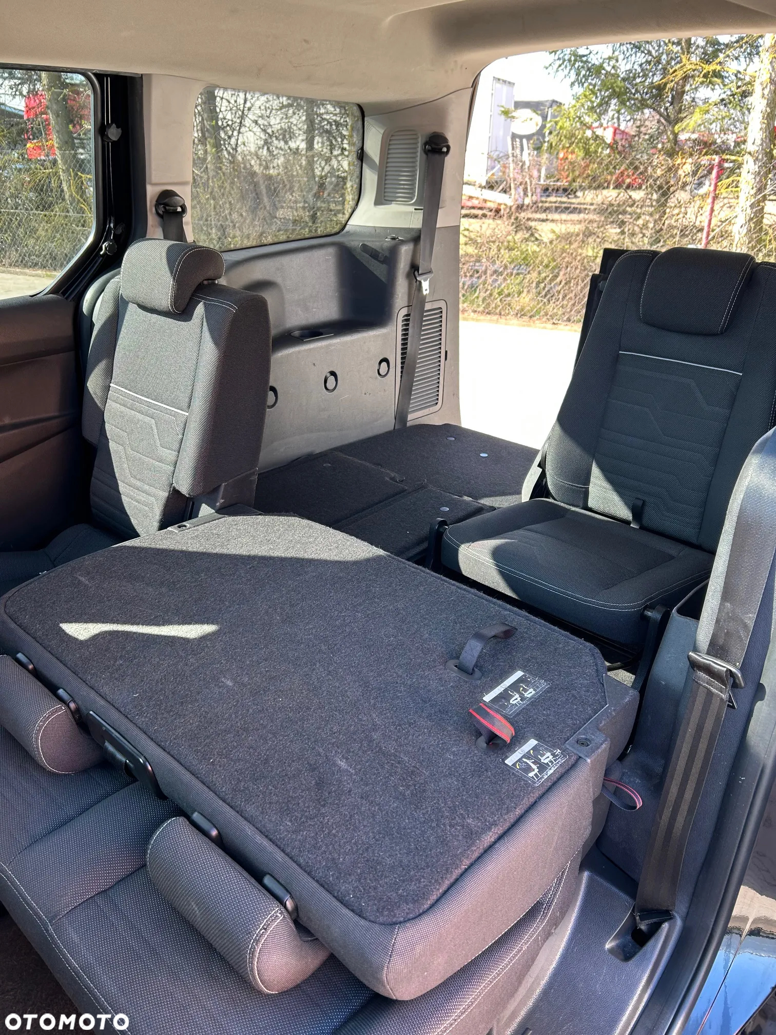 Ford Tourneo Connect 1.5 EcoBlue Start-Stop Active - 11