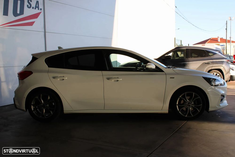 Ford Focus 1.5 TDCi EcoBlue ST-Line - 2