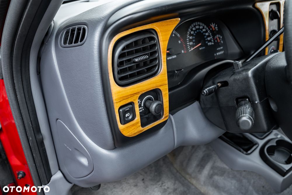 Dodge Dakota - 18