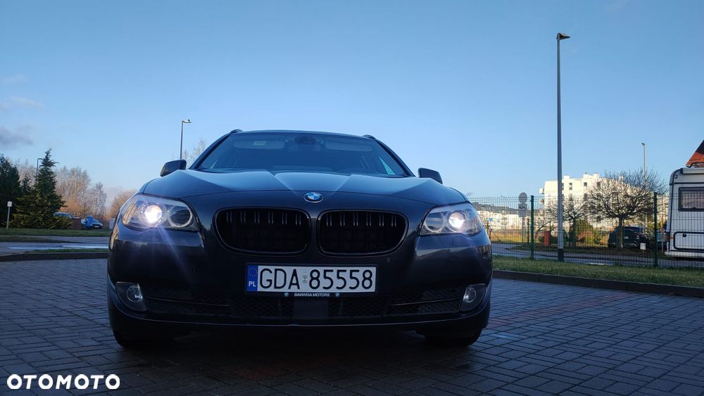 BMW Seria 5 525d Sport-Aut - 26