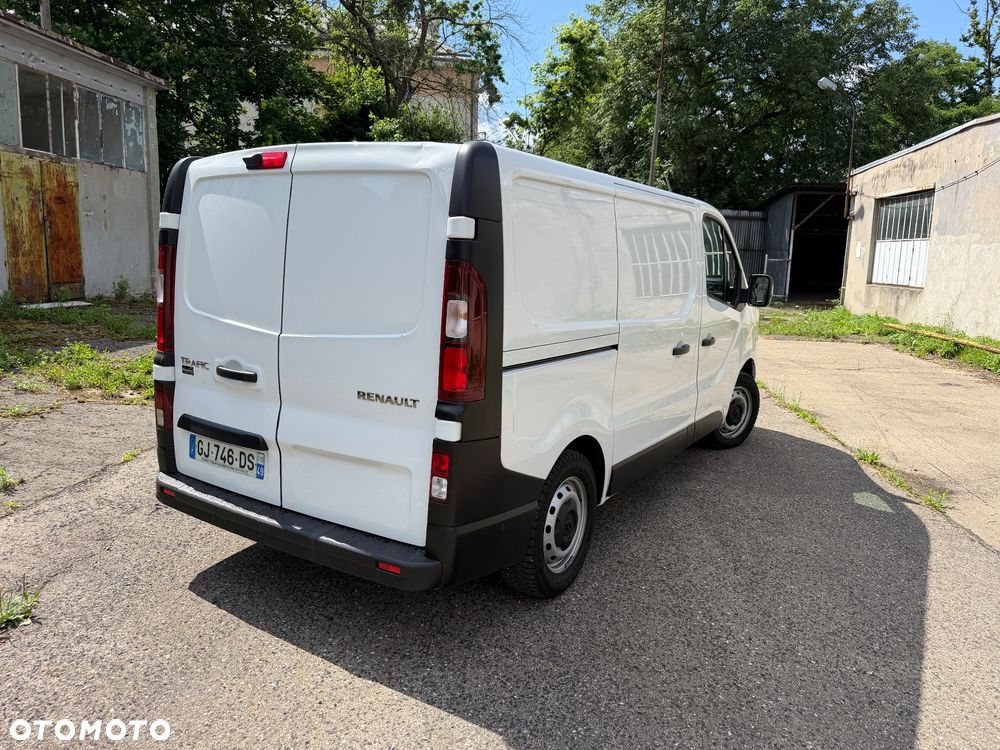 Renault Trafic - 6