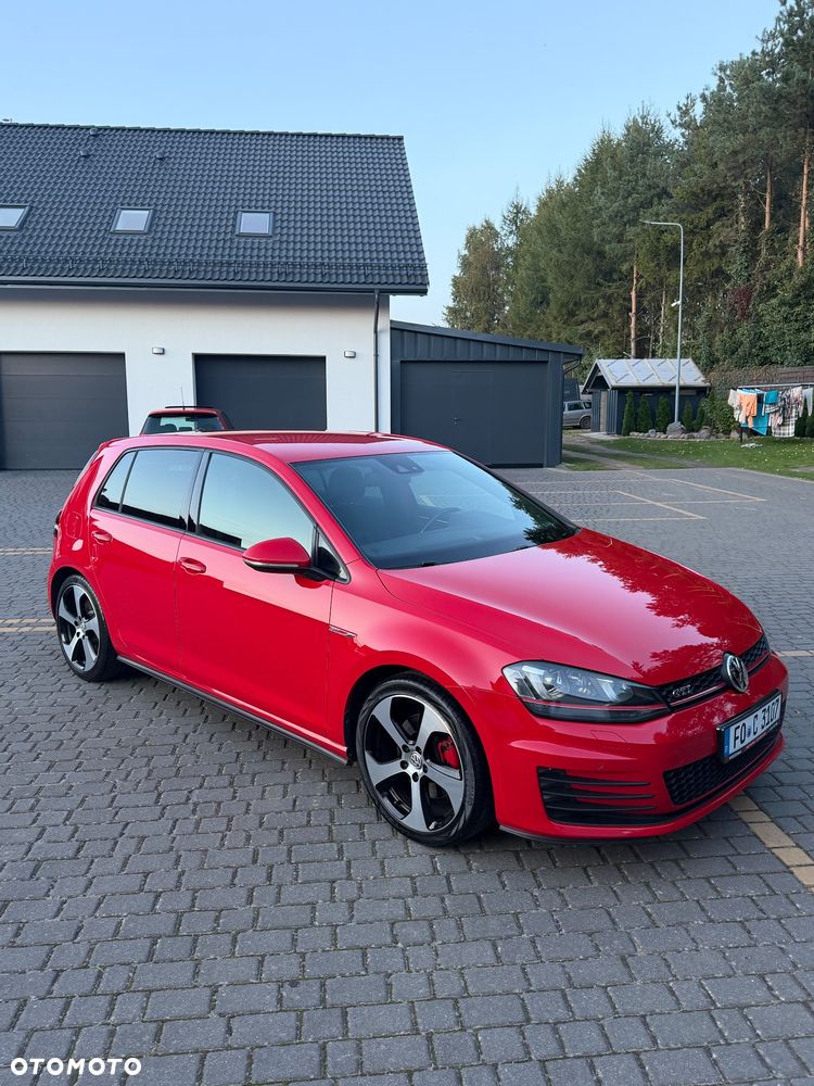 Volkswagen Golf 2.0 TSI BMT GTI DSG - 37
