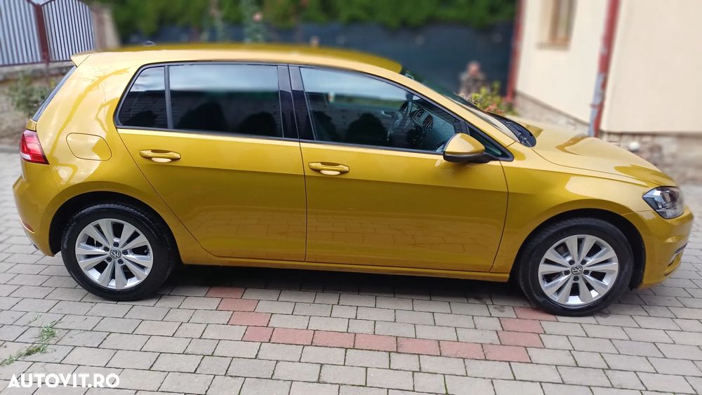 Volkswagen Golf 1.6 TDI SCR DSG Comfortline - 4