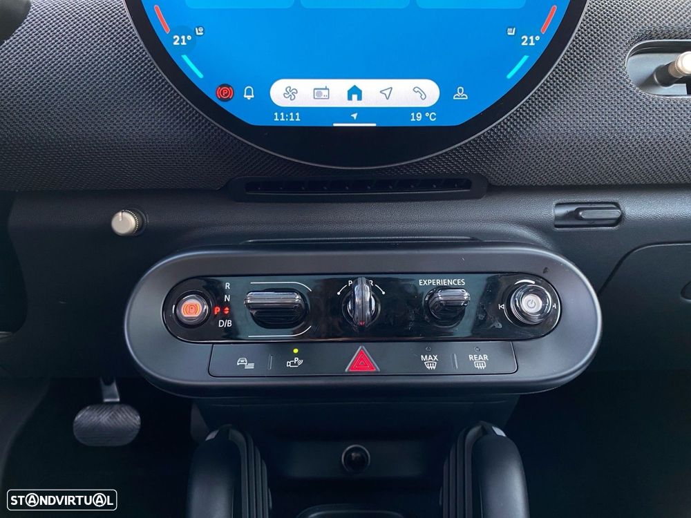 MINI 3 Portas Cooper SE Classic M - 13