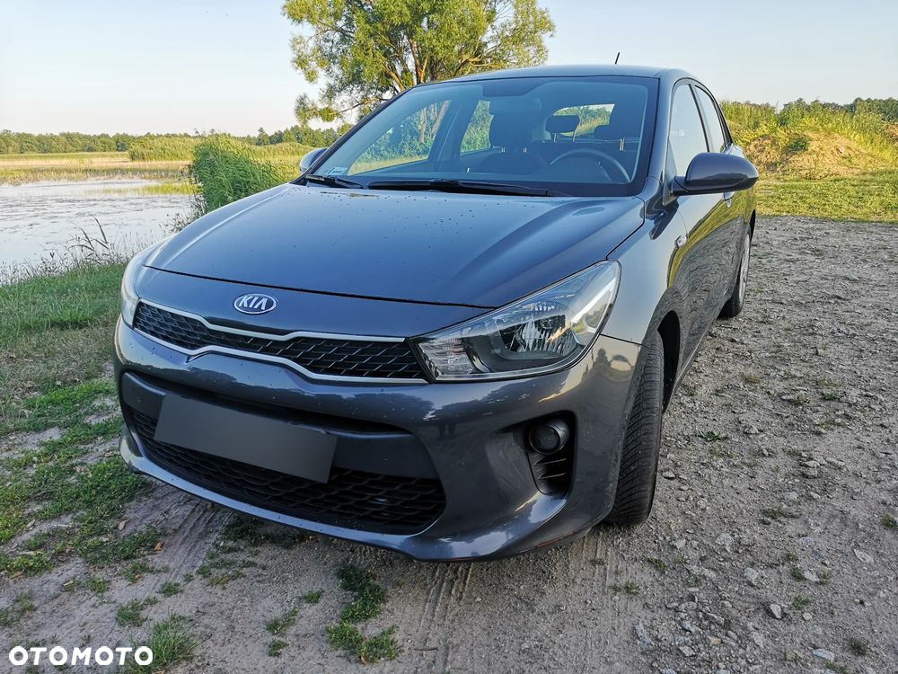 Kia Rio - 9