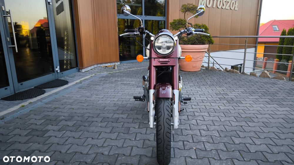 Royal Enfield Classic - 5