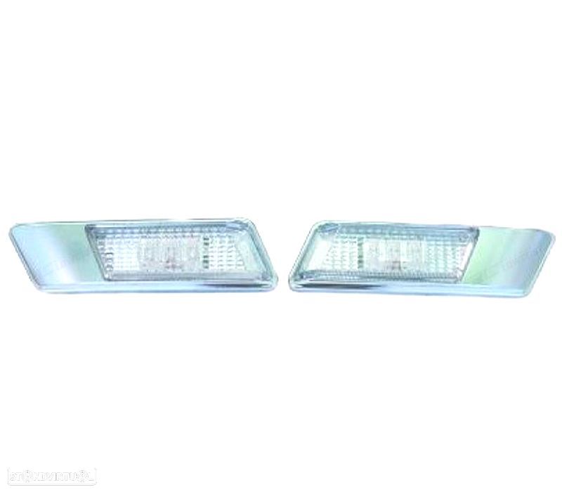 PISCAS LATERAIS LED E36 90-96 E34 88-95 FUNDO CROMADO - 1