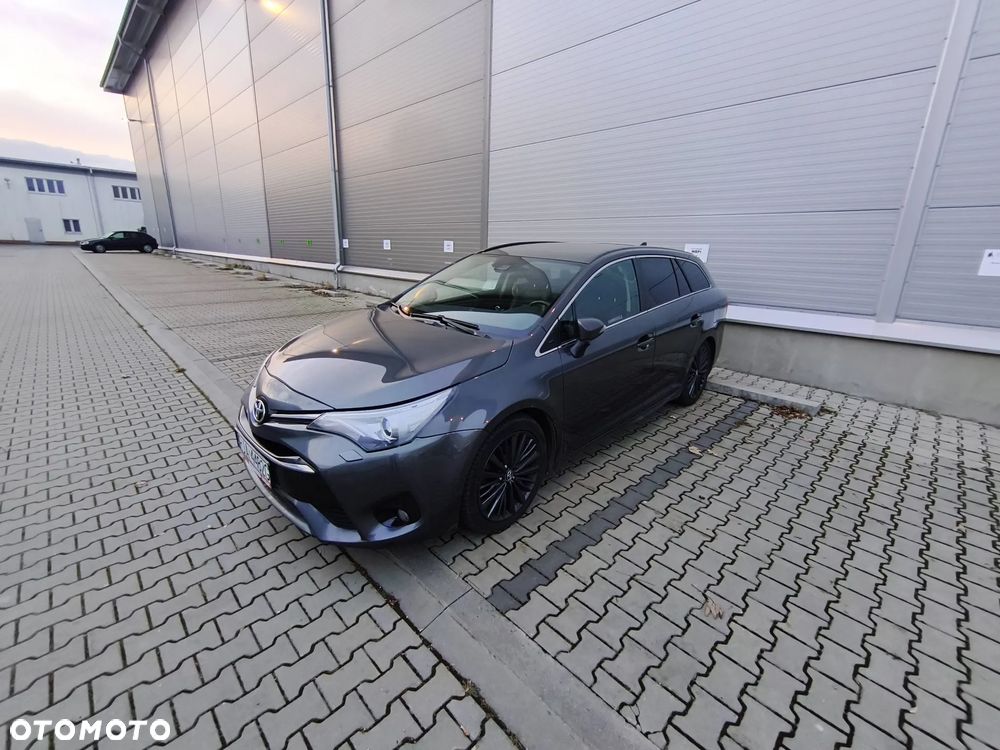 Toyota Avensis 2.0 Prestige MS - 2