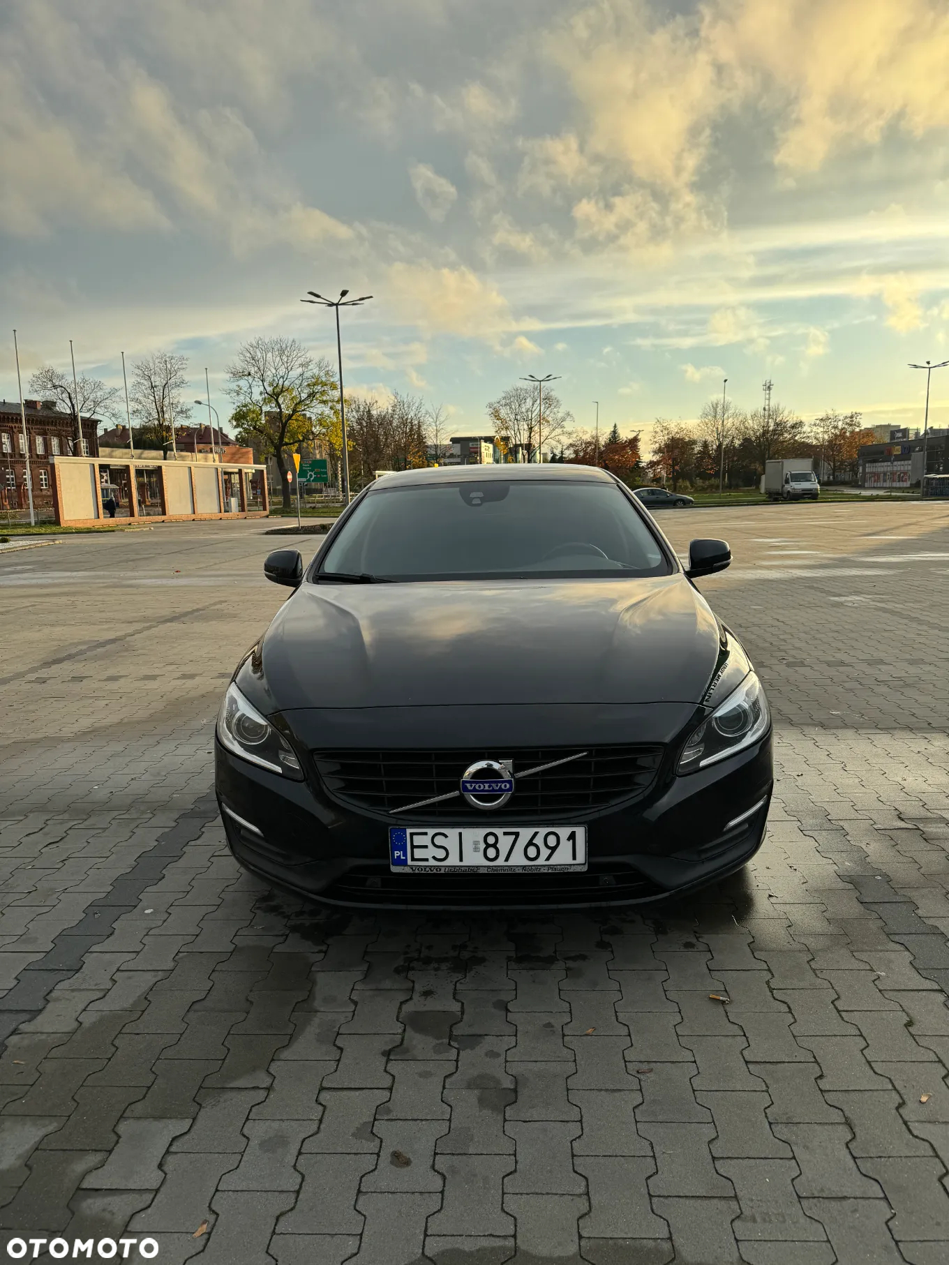Volvo S60 D4 Drive-E Momentum - 2