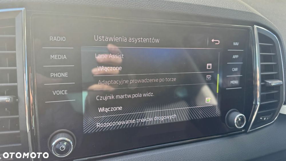 Skoda Karoq 1.5 TSI ACT 4x4 Style DSG - 37
