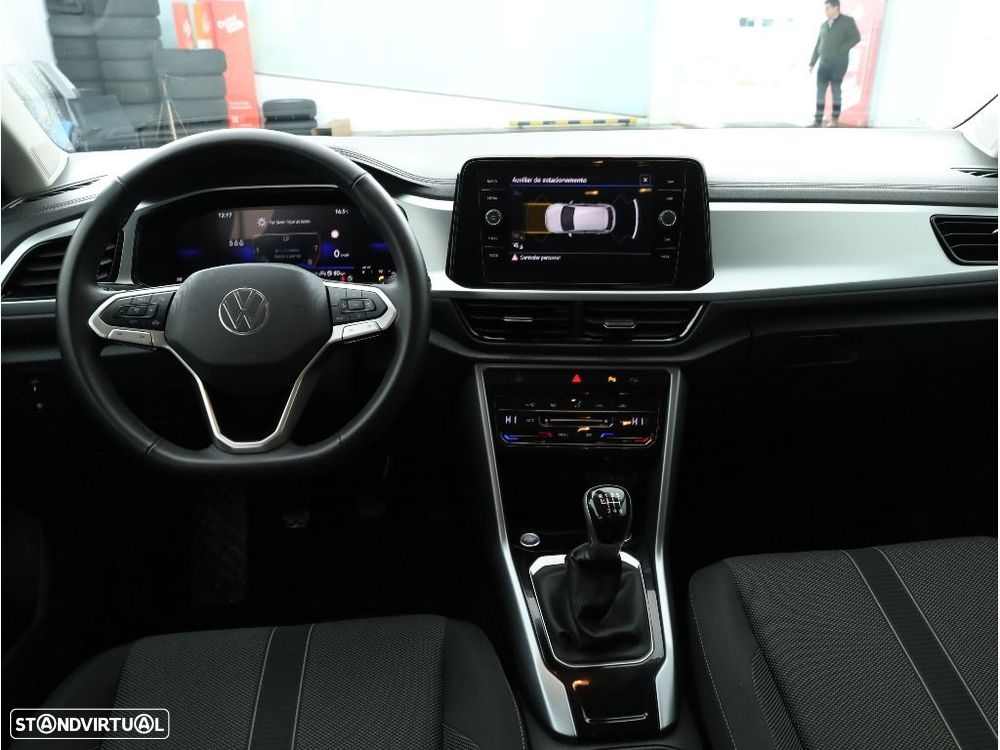 VW T-Roc 1.0 TSI Urban - 18