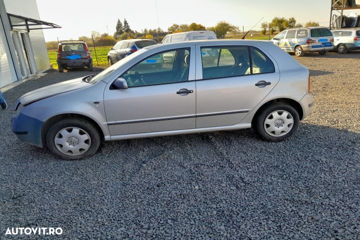 Dezmembrez Skoda Fabia 6Y [1999 - 2004] Hatchback 5-usi 1.4 MT (75 hp - 2