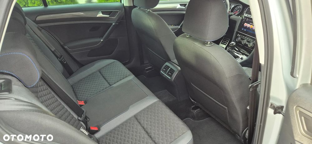 Volkswagen Golf 1.6 TDI SCR Join - 26