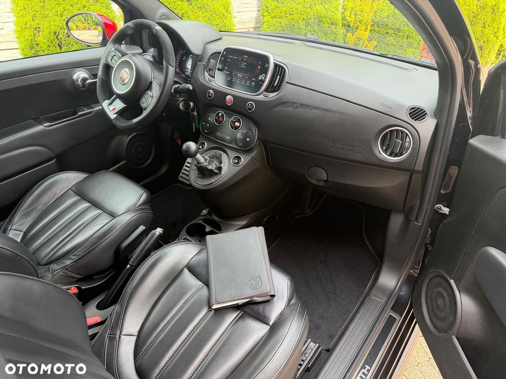 Fiat 500 595 Abarth Monster Energy Yamaha - 13