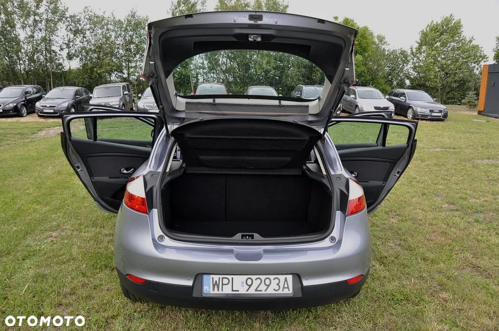 Renault Megane TCe 180 GT - 8