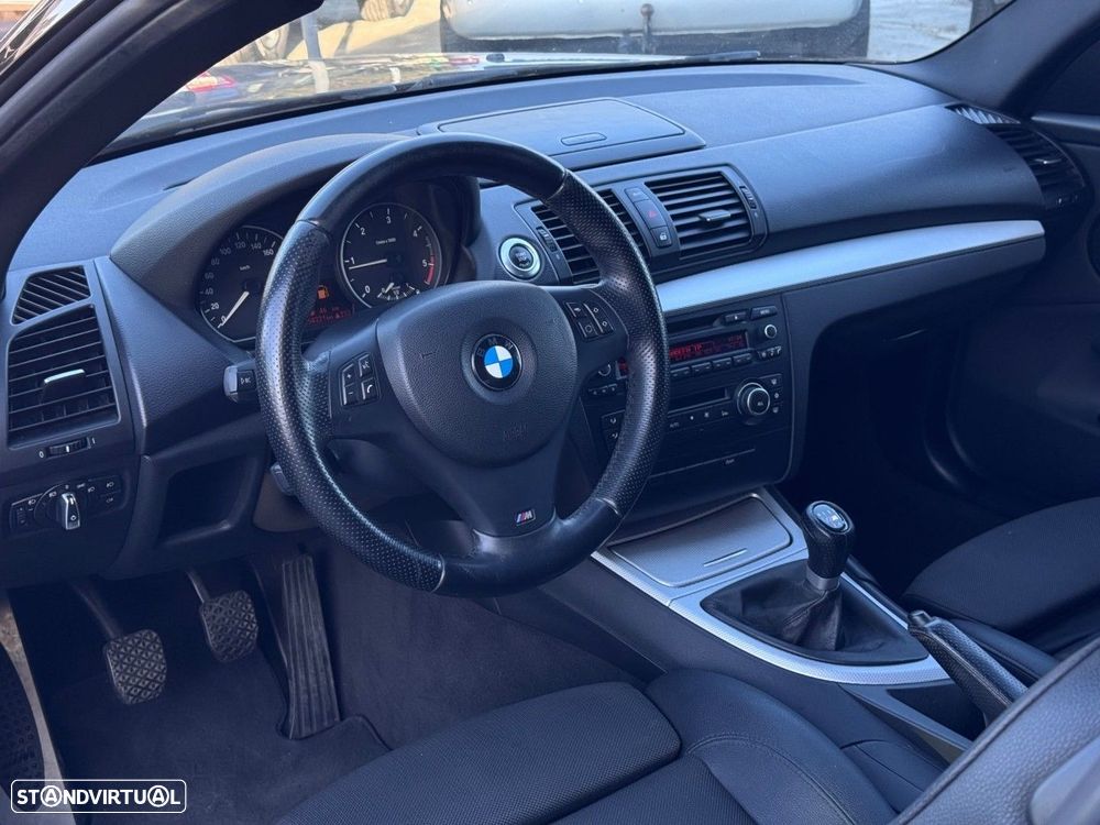 BMW 118 d Pack M - 5