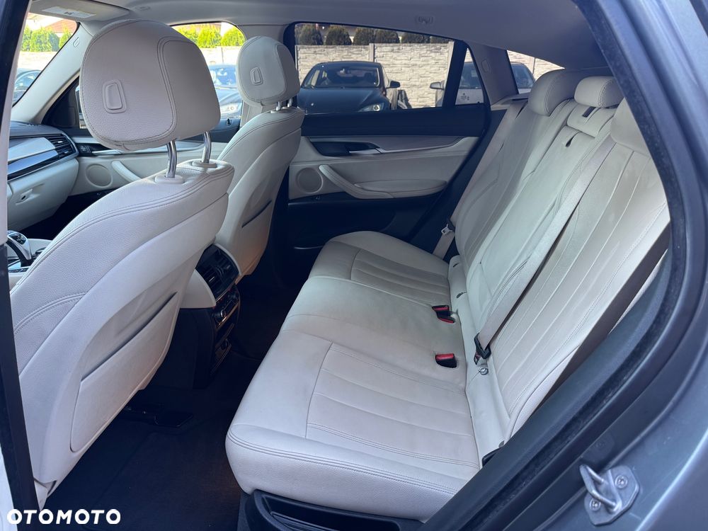 BMW X6 xDrive35i Performance M Paket - 30