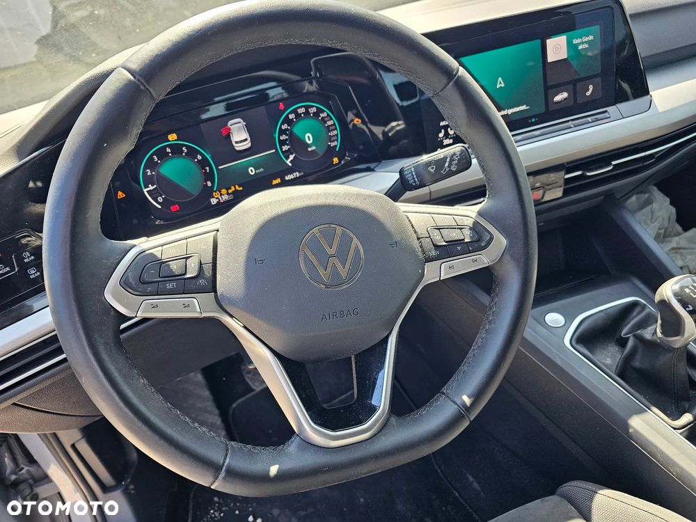 Volkswagen Golf - 20