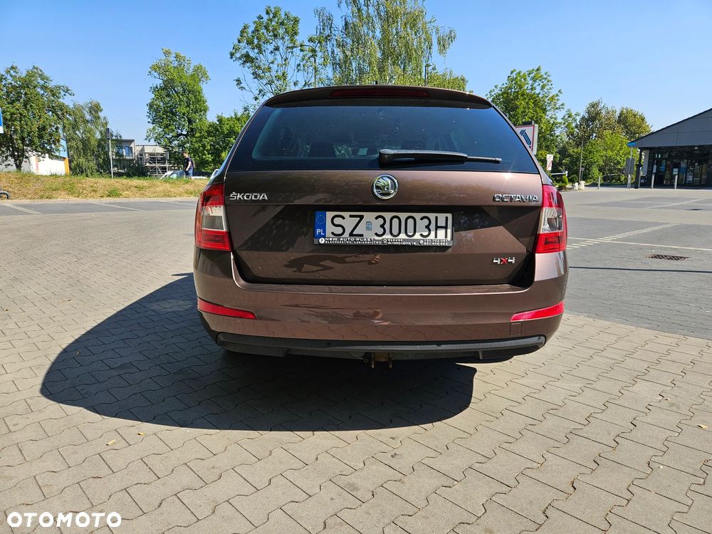 Skoda Octavia 2.0 TDI 4x4 Elegance - 6
