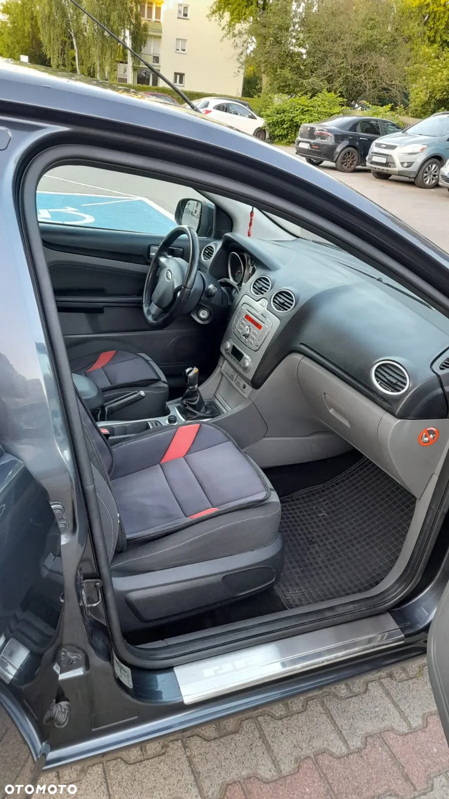 Ford Focus - 10
