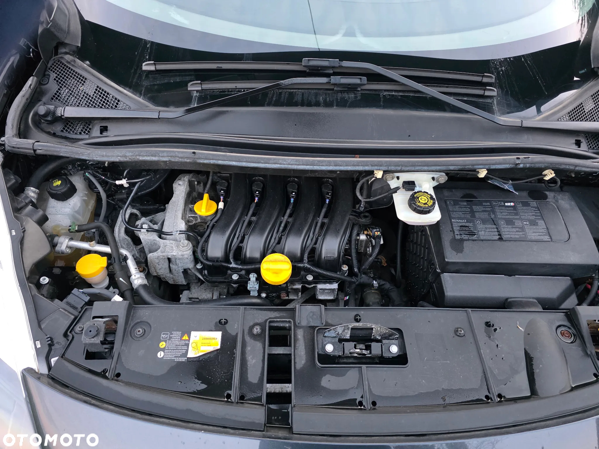 Renault Scenic 1.6 16V 110 Expression - 12