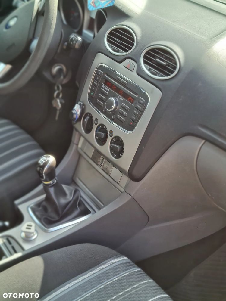Ford Focus 1.6 TDCi cDPF Trend - 10