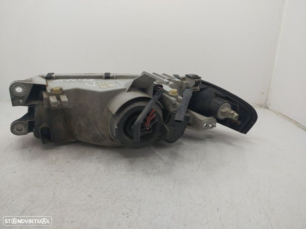 Farol/ Otica Dianteiro Esq Mazda 323 S V (Ba) - 1