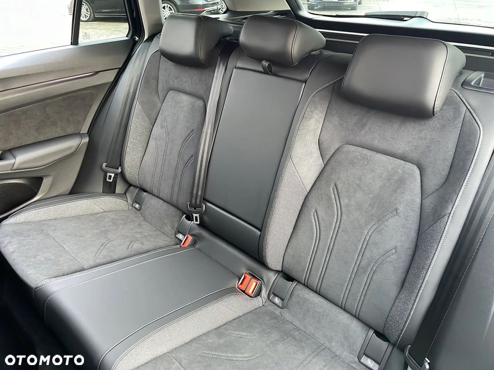 Volkswagen Golf Variant - 7