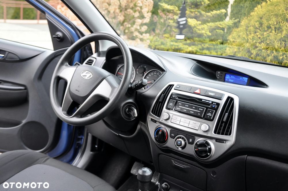 Hyundai i20 - 27