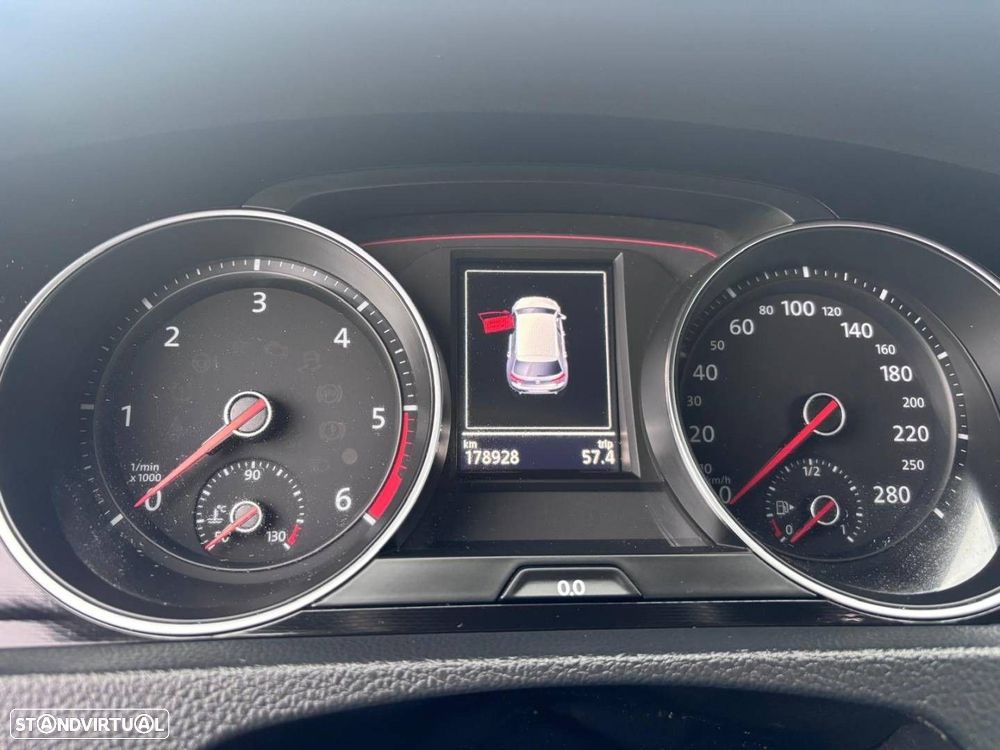 VW Golf 2.0 TDI GTD DSG - 20