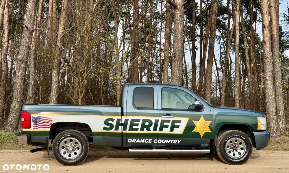 Chevrolet Silverado - 5