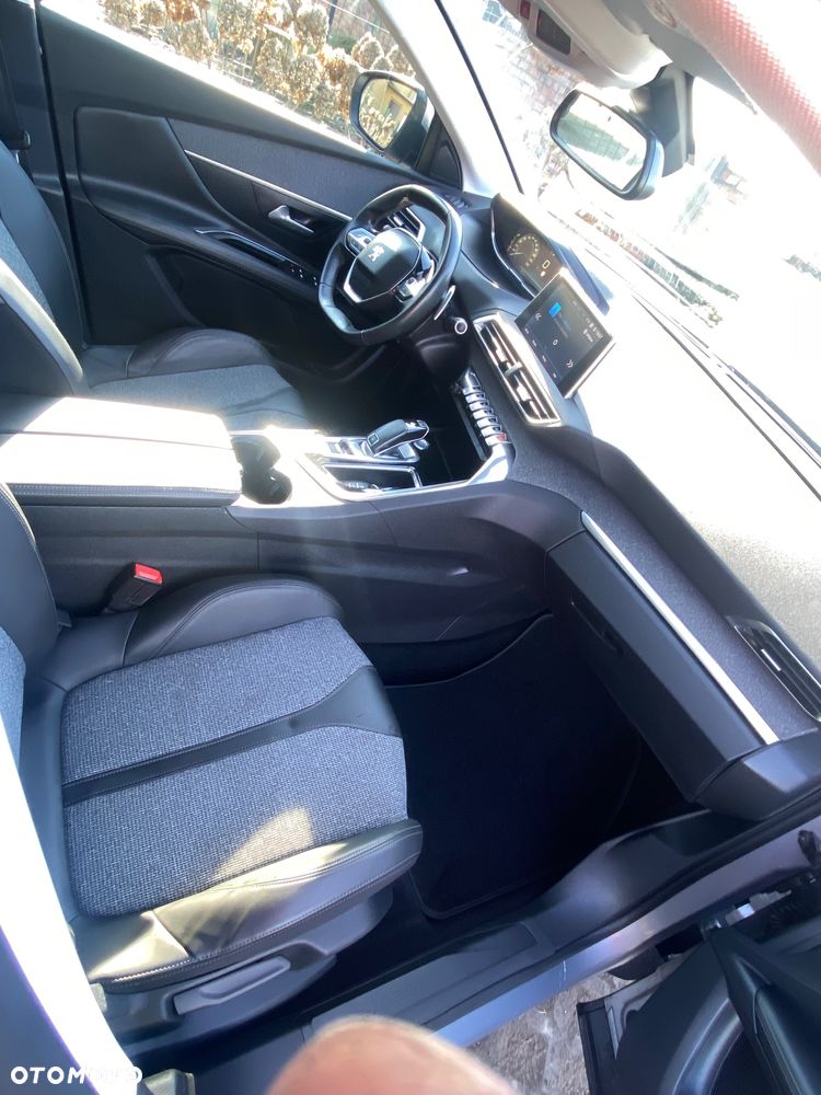 Peugeot 3008 PureTech 130 Stop & Start GPF EAT8 Allure Business-Paket - 8