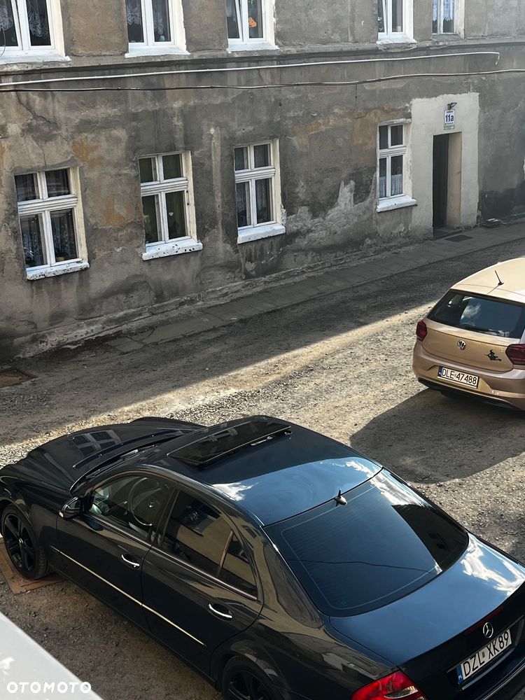 Mercedes-Benz Klasa E - 24