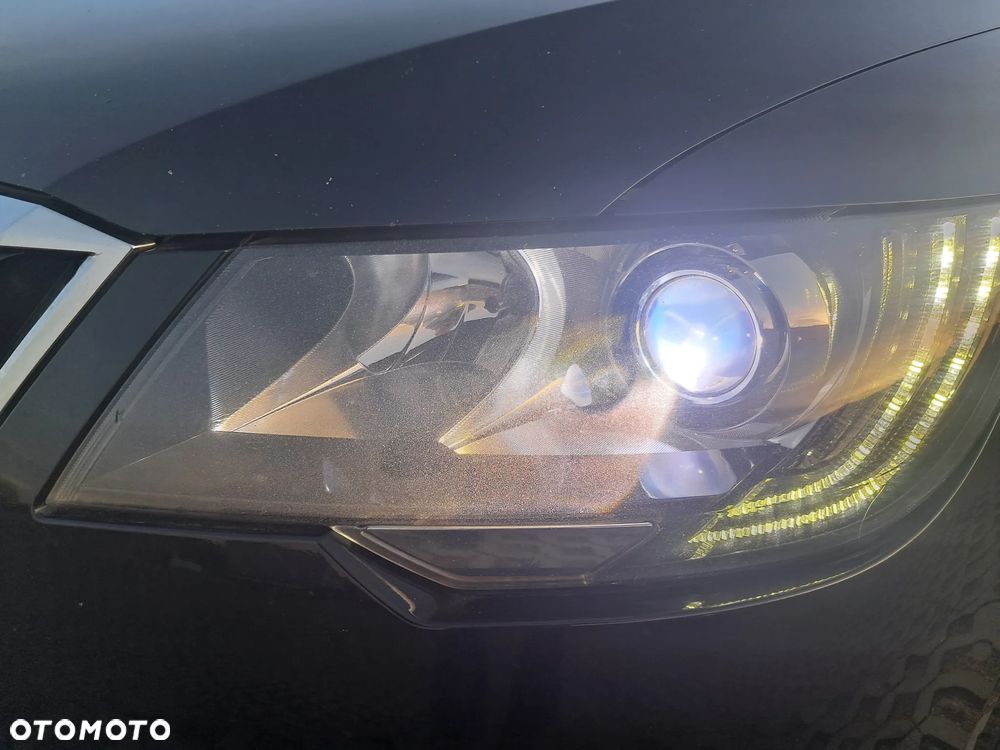 Skoda Superb 1.8 TSI Business DSG - 8