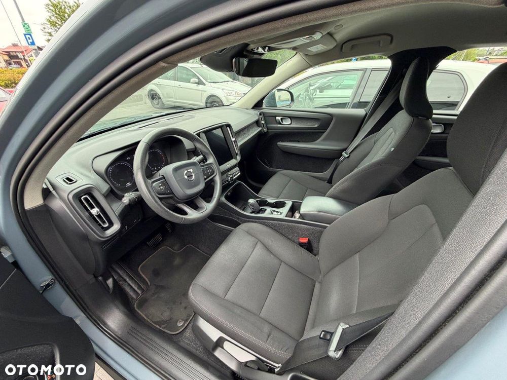 Volvo XC 40 T3 - 11