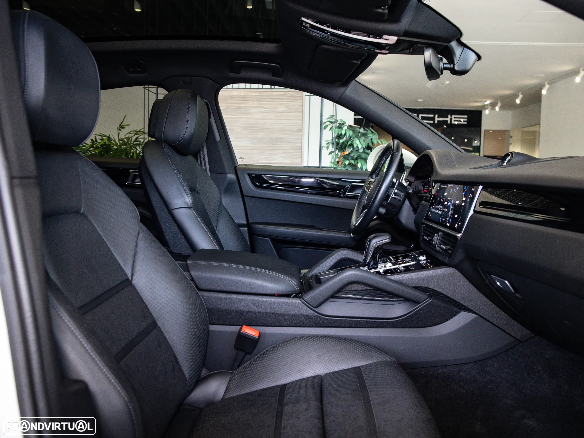 Porsche Cayenne Coupé E-Hybrid - 53