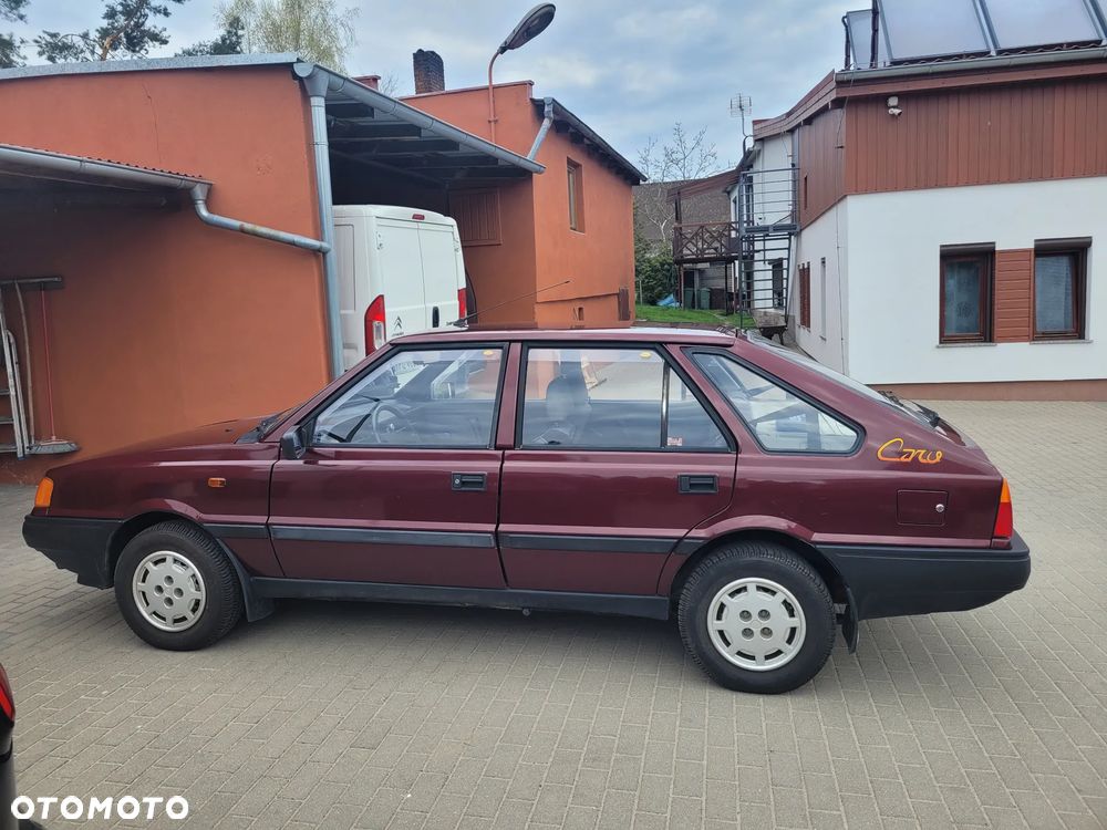 Polonez Caro - 6
