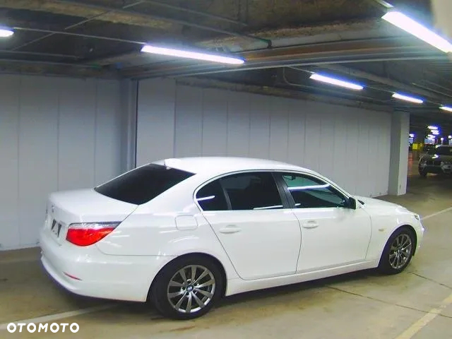BMW Seria 5 - 36