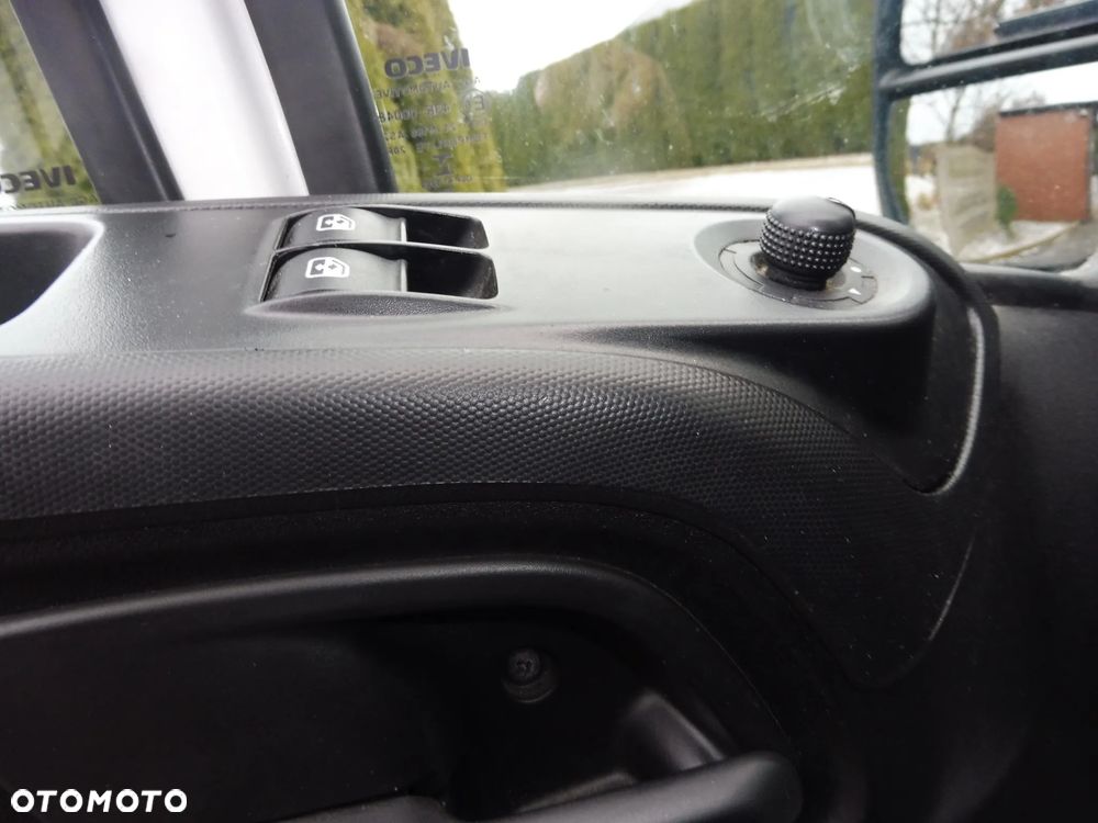 Iveco Daily 72C18 - 18