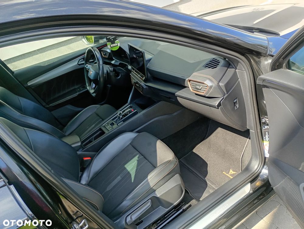 Cupra Formentor 1.4 e-Hybrid DSG - 11
